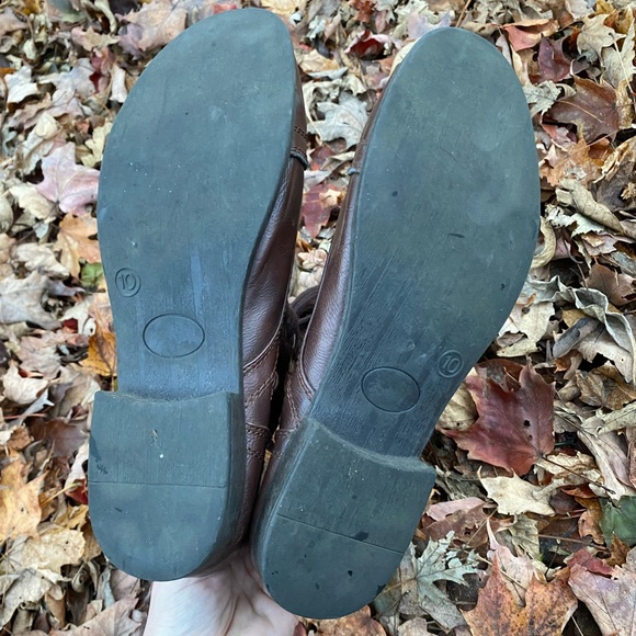 🟢5/$25 Brown boots - Picture 16 of 16